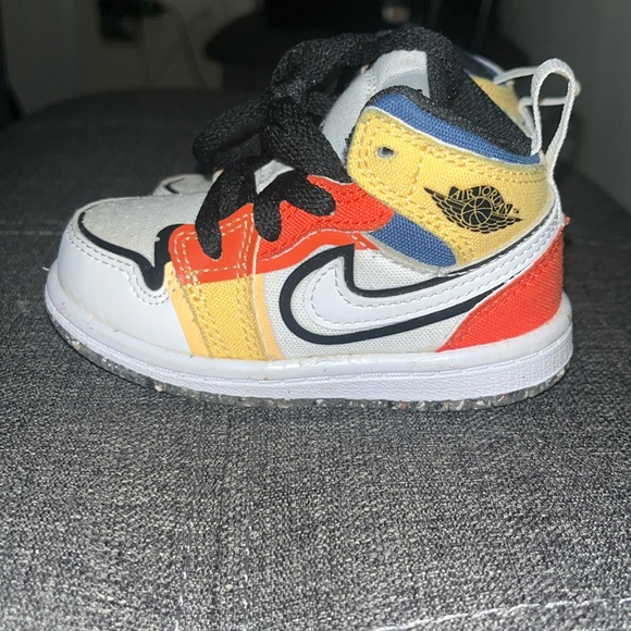 Boys Air Jordan 1 Mid SE Toddler Multi-Color - Picture 1 of 5